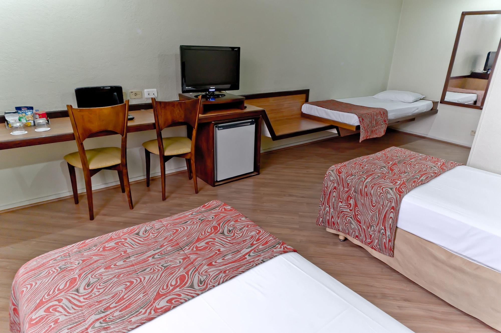 Hotel Dan Inn Curitiba Centro By Nacional Inn Dış mekan fotoğraf