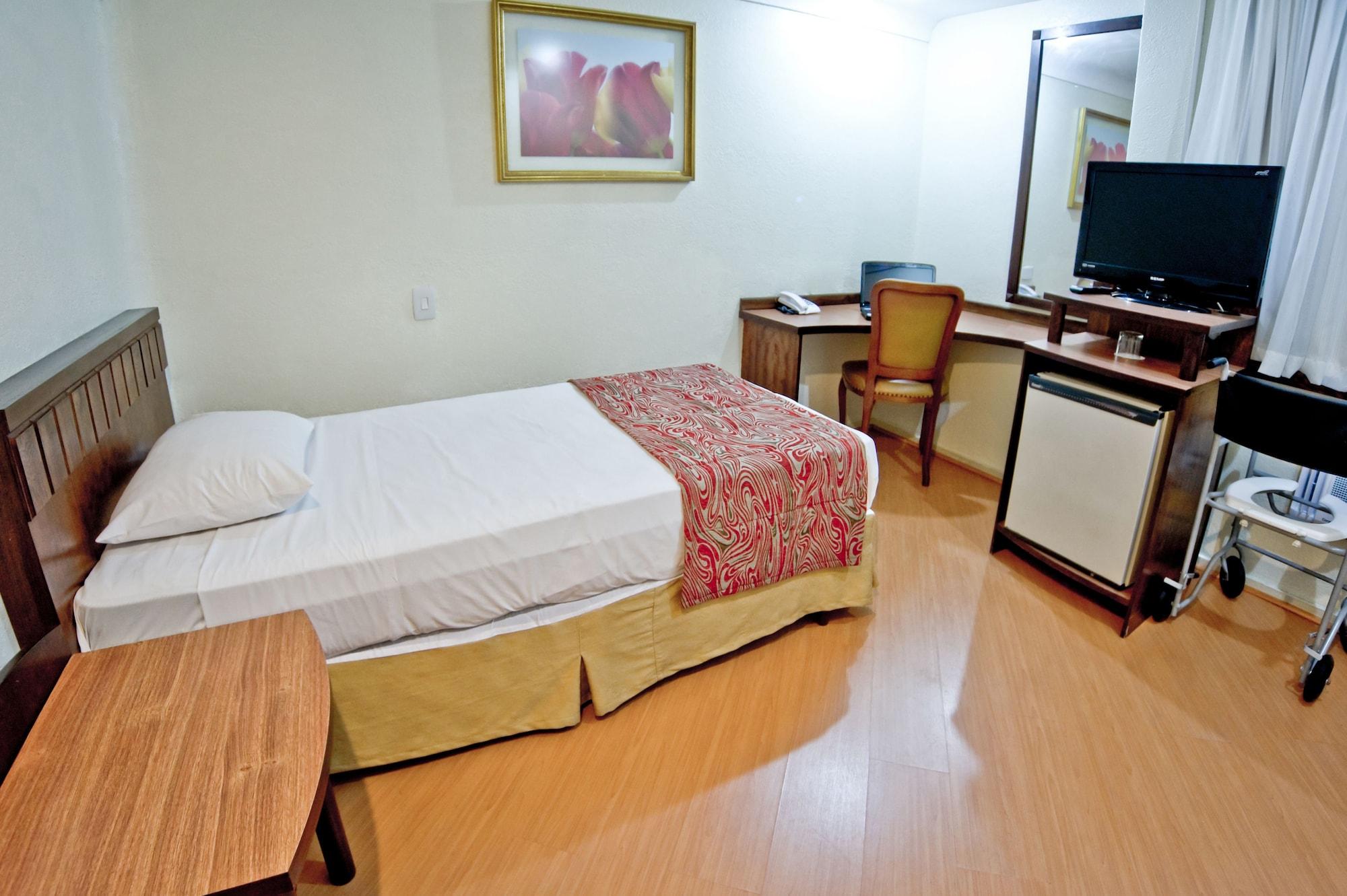 Hotel Dan Inn Curitiba Centro By Nacional Inn Dış mekan fotoğraf