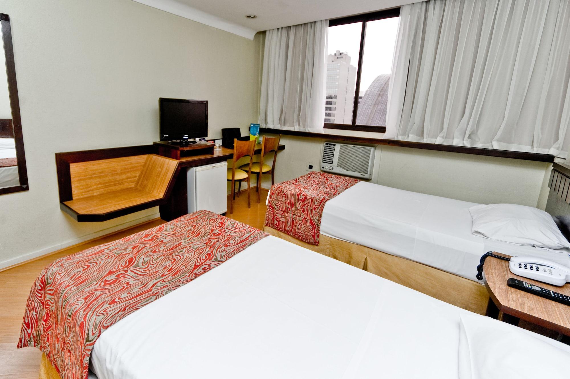 Hotel Dan Inn Curitiba Centro By Nacional Inn Dış mekan fotoğraf