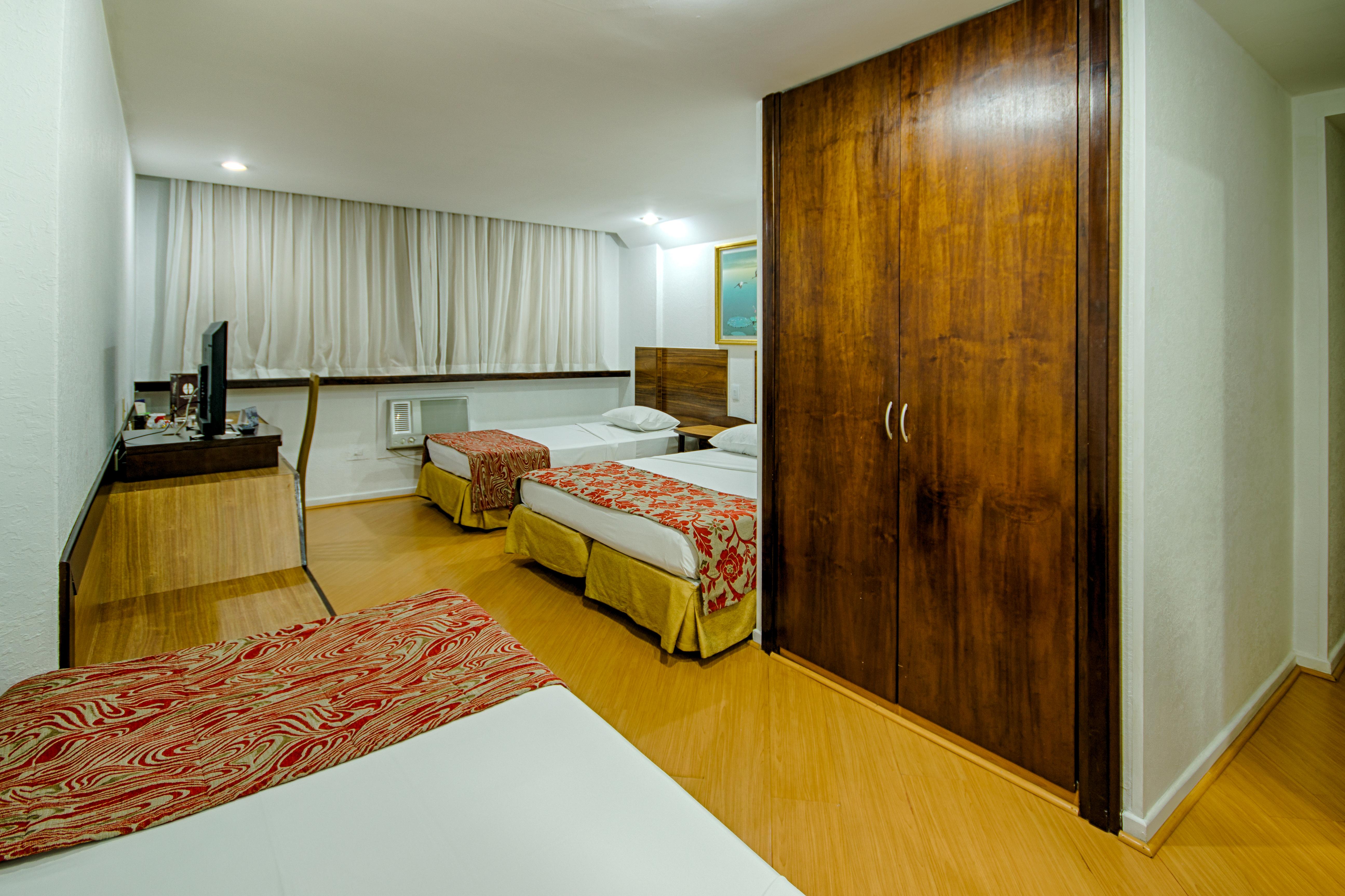 Hotel Dan Inn Curitiba Centro By Nacional Inn Dış mekan fotoğraf