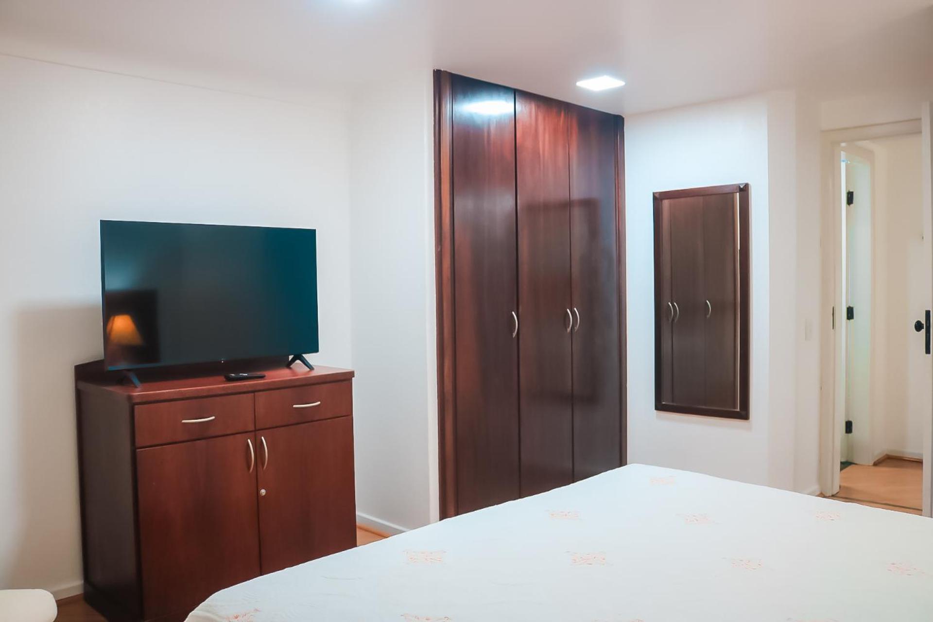 Hotel Dan Inn Curitiba Centro By Nacional Inn Dış mekan fotoğraf